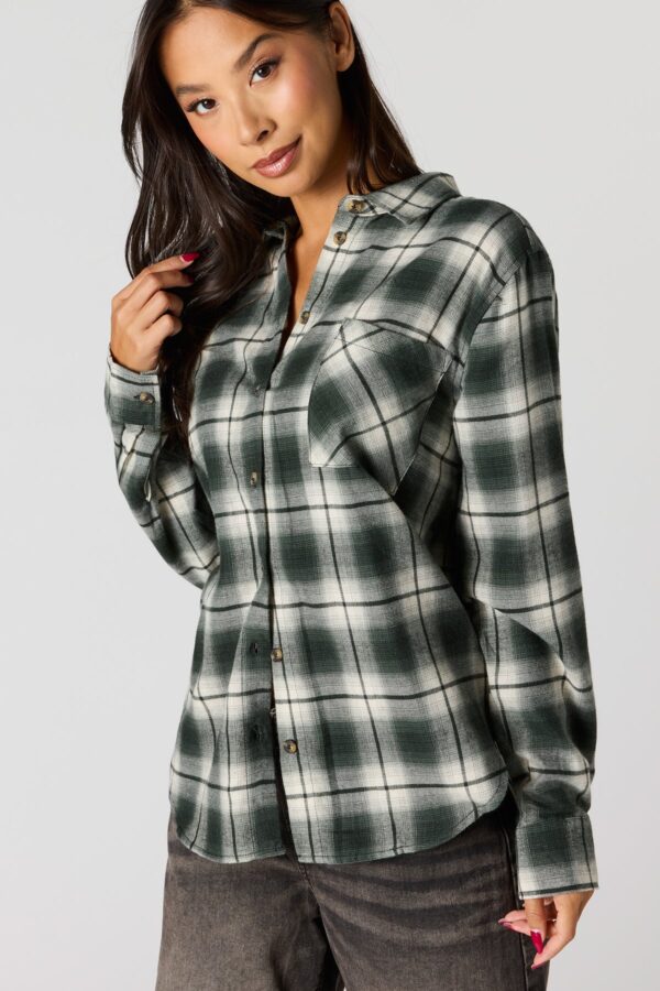 Haut boutonné à manche longue en flanelle à carreaux