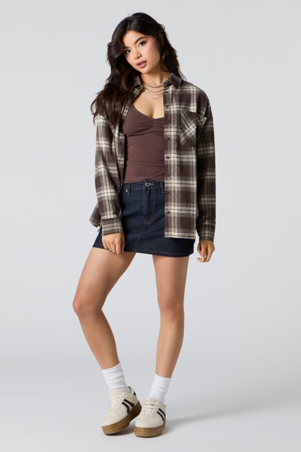 Haut boutonné à manche longue en flanelle à carreaux