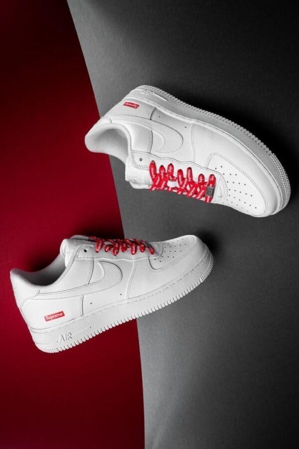 1fbca0c74330b12658e643ecbcb92eb9 Nike Air Force one All white (Supreme sneacker)