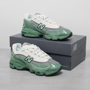 New Balance 1000 Green