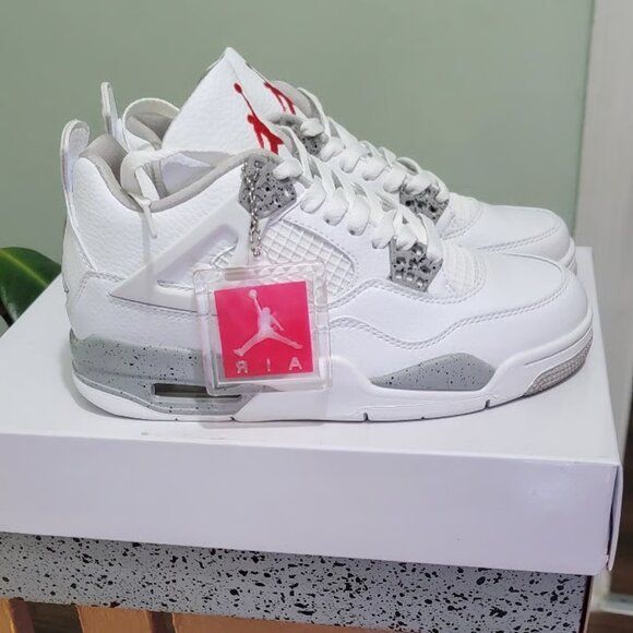 9c416bb6b5b89ca97c2f3e08fd9d5f10 Jordan 4 Retro White