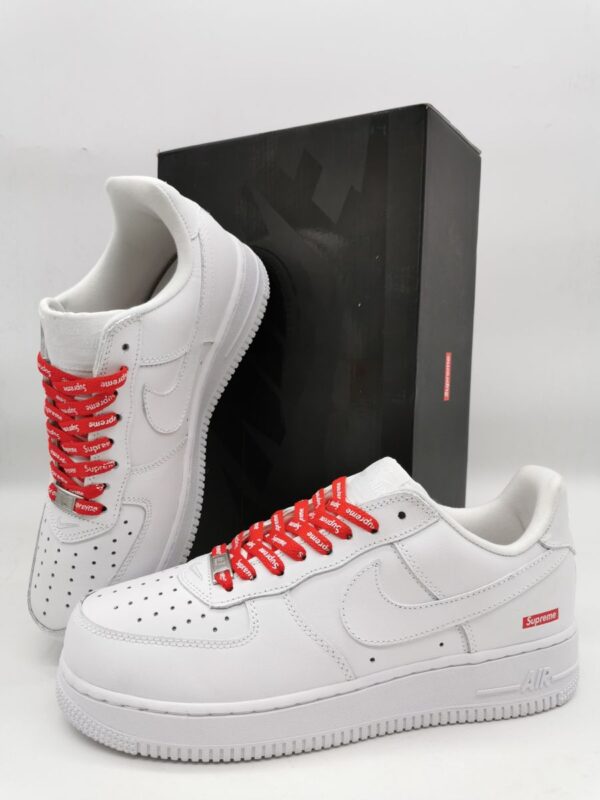 c3c04255585279c2b6db1b165d79981c Nike Air Force one All white (Supreme sneacker)
