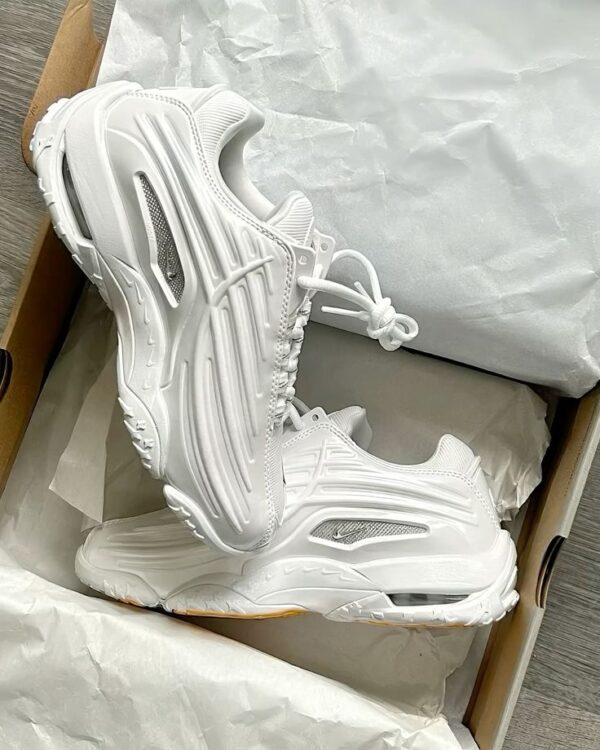 d2f42ba133d209505cd4174dc0a1b17d Nike Nocta (White)