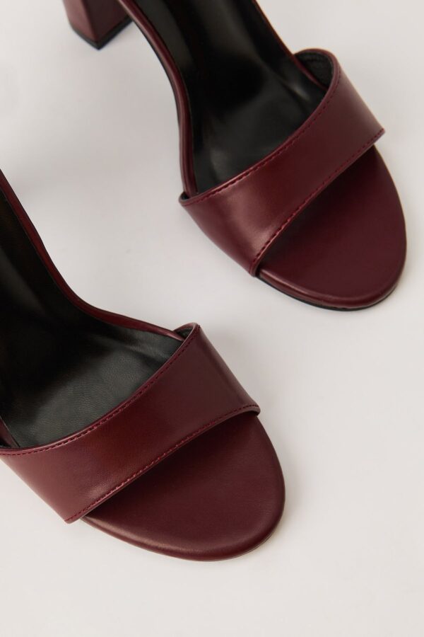 076366681308-84-3_1aee6a75-0ea2-4af2-a3cb-1c1bd09a5405-1 - Copie Ankle Strap talon (Marron)