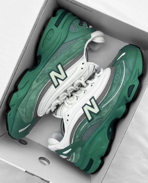 New Balance 1000 Green